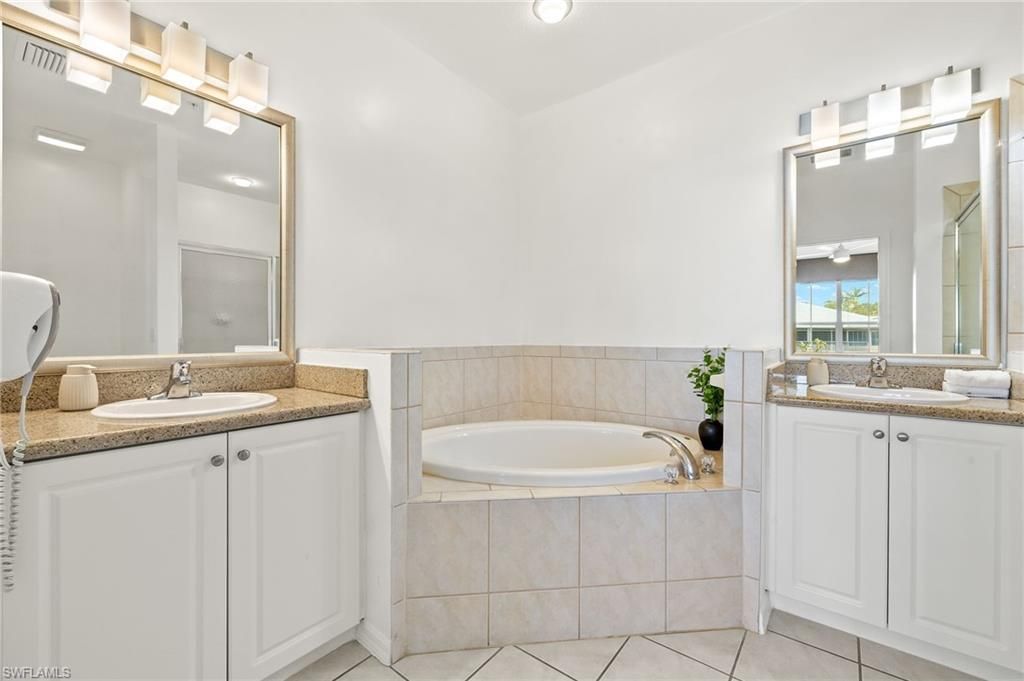7940 Mahogany Run Ln, Unit 625, Naples, FL 34113 Photo