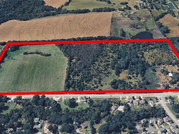 26731 147th Street, Lansing, KS 66043