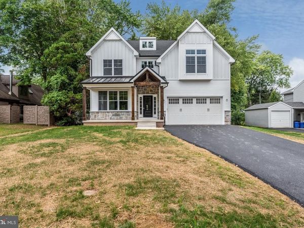 706 CLOVER LANE, PLYMOUTH MEETING, PA 19462