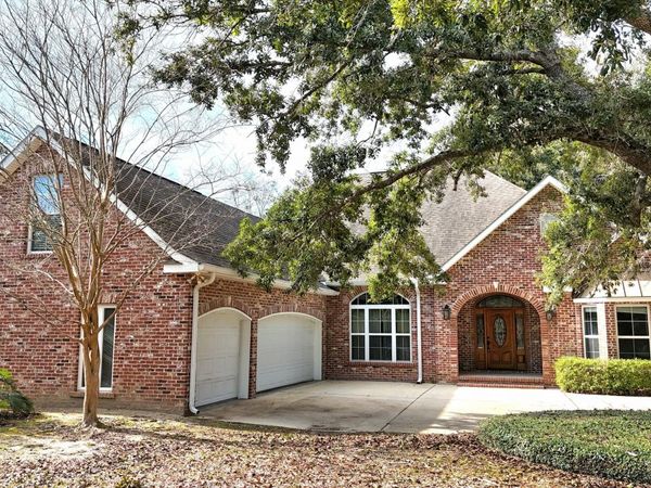 11999 Ol Oak Drive, Gulfport, MS 39503