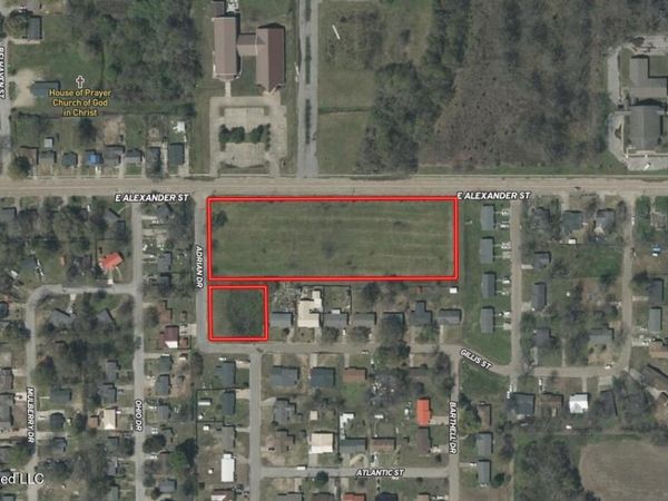 E Alexander Street, Greenville, MS 38703