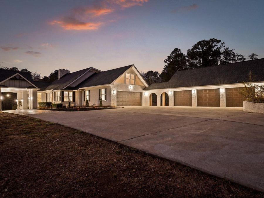 Property Image 127