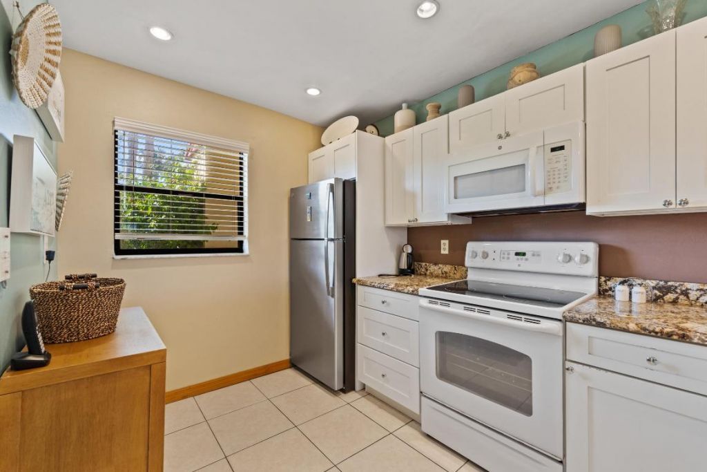 7420 S Ocean Drive, Unit 113, Jensen Beach, FL 34957 Photo