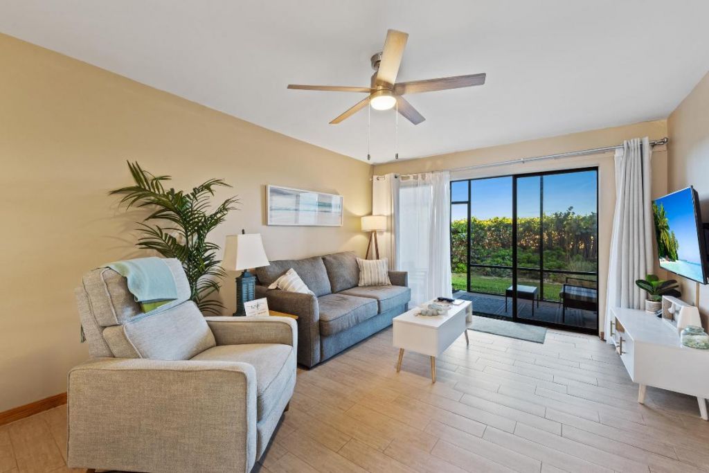 7420 S Ocean Drive, Unit 113, Jensen Beach, FL 34957 Photo