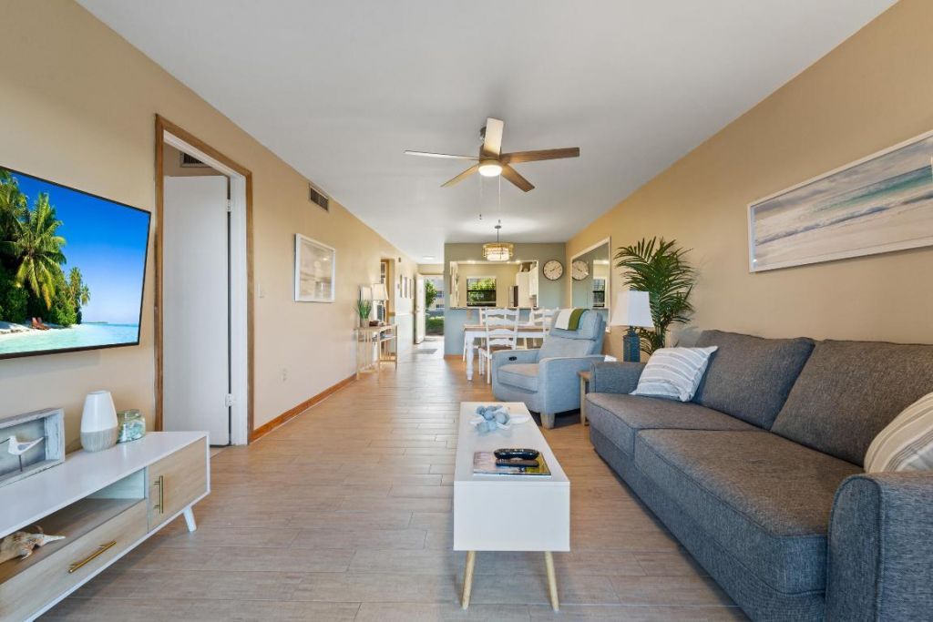 7420 S Ocean Drive, Unit 113, Jensen Beach, FL 34957 Photo