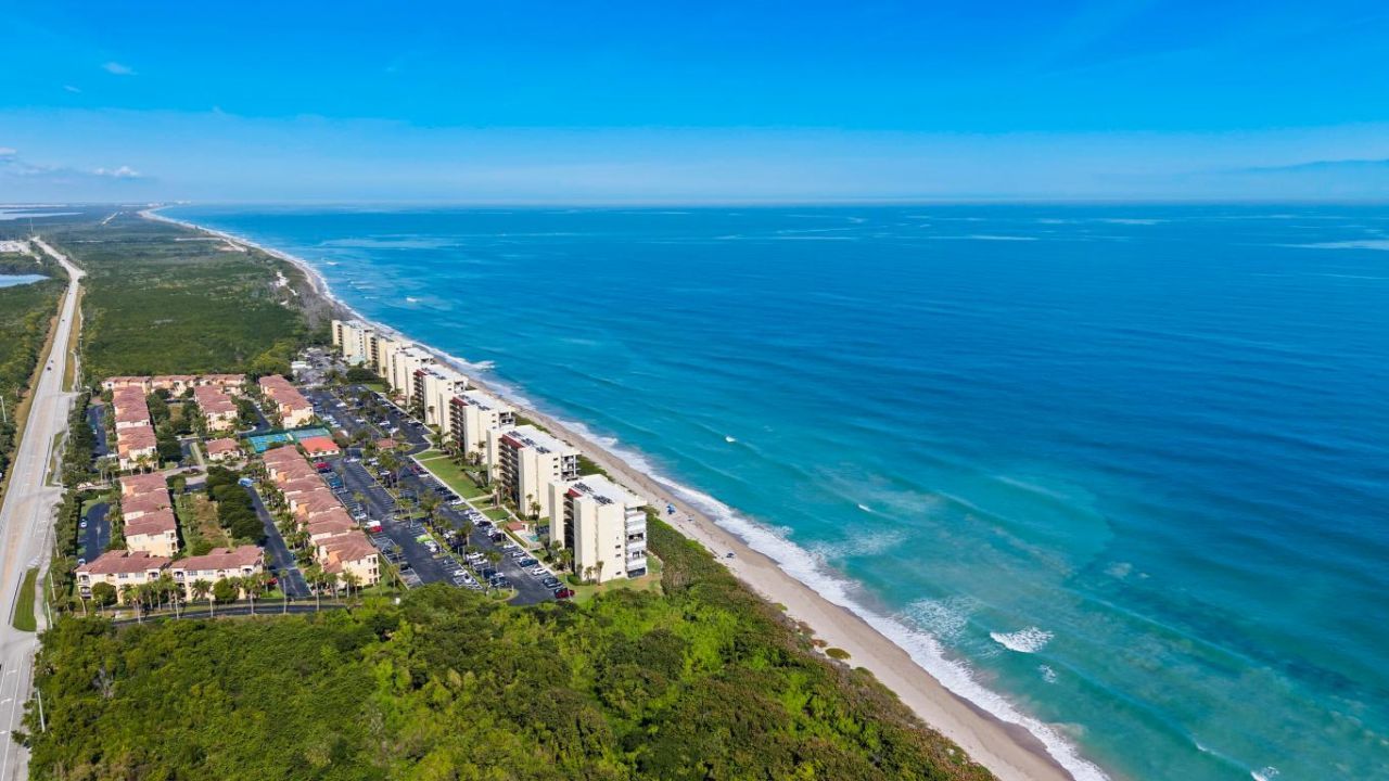 7420 S Ocean Drive, Unit 113, Jensen Beach, FL 34957 Photo