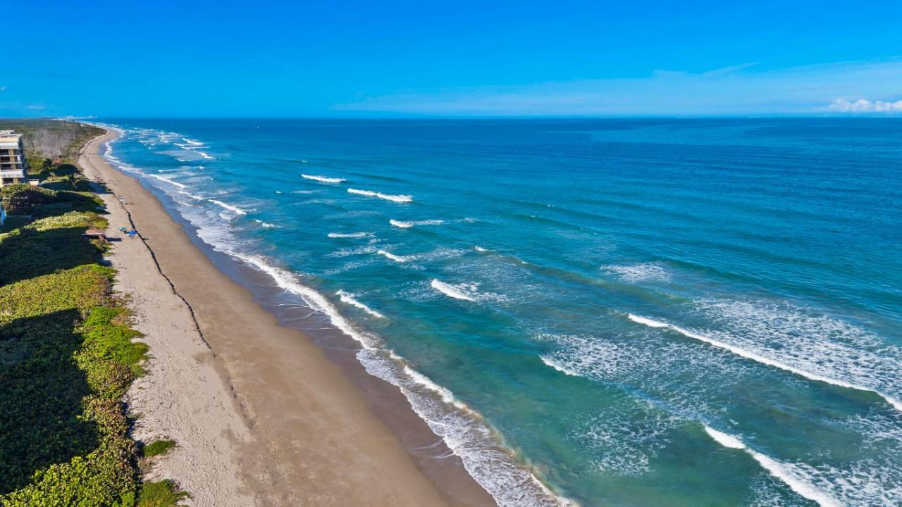 7420 S Ocean Drive, Unit 113, Jensen Beach, FL 34957 Photo