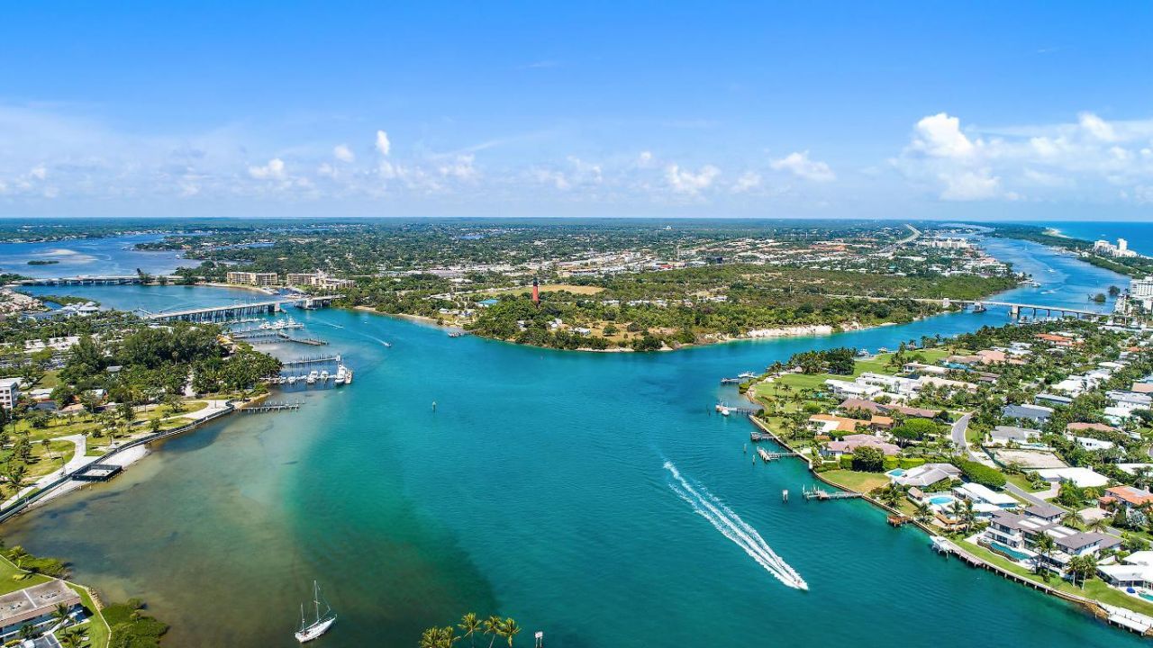 115 Lighthouse Circle, Unit C, Tequesta, FL 33469 Photo