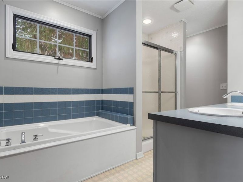 8779 Glenarden Circle NW, Massillon, OH 44646 Photo 21