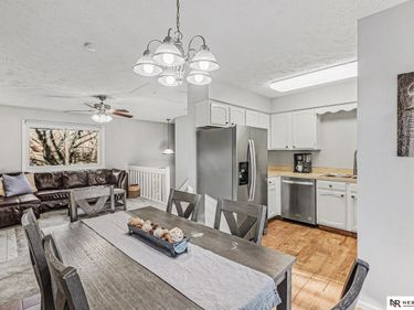 10512 Laurel Avenue, Omaha, NE 68134