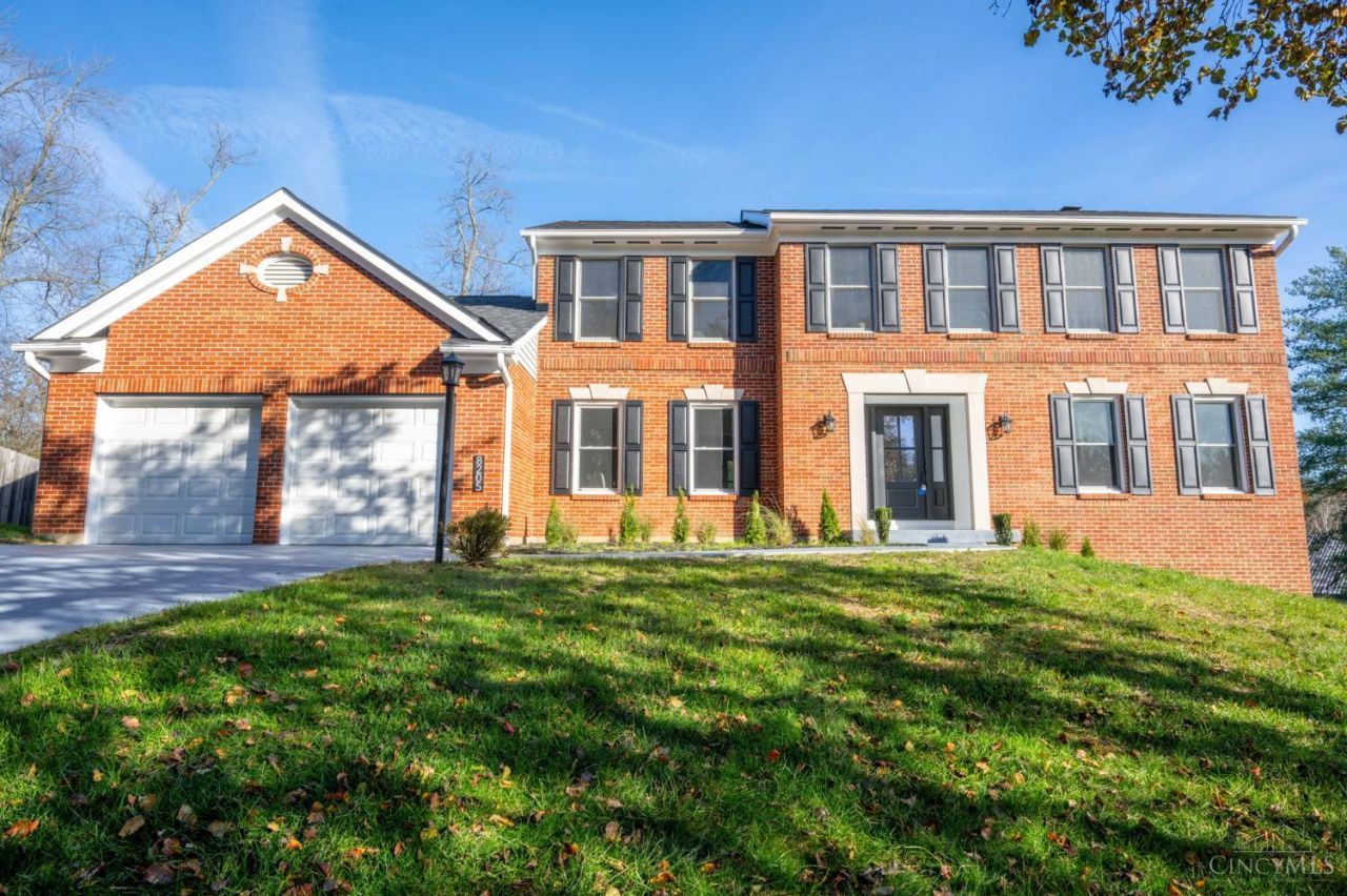 8205 Indian Trail Drive, Madeira, OH 45243 Main Photo