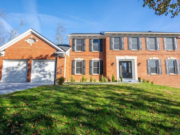 8205 Indian Trail Drive, Madeira, OH 45243
