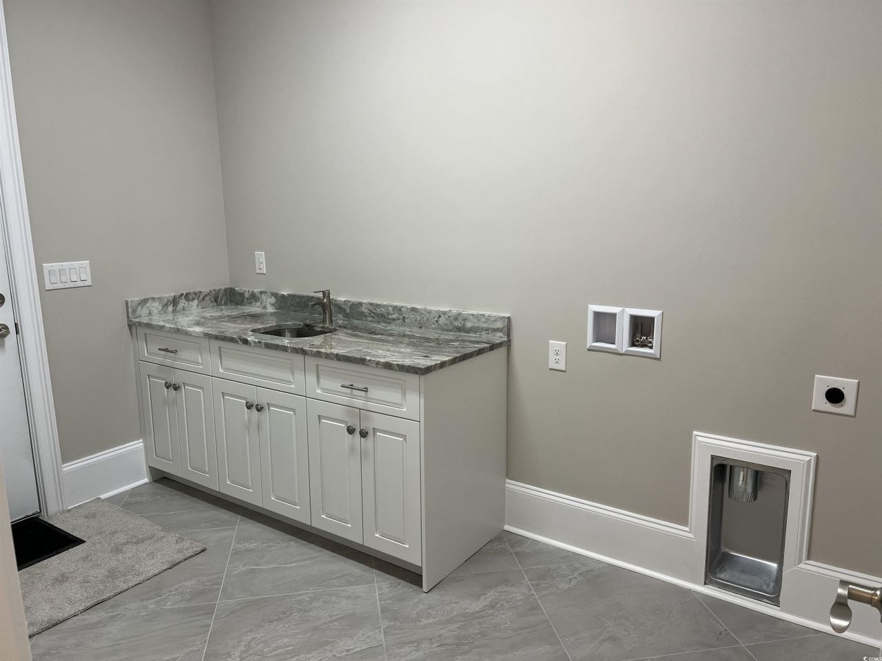 2104 Clematis Ct. Photo 23