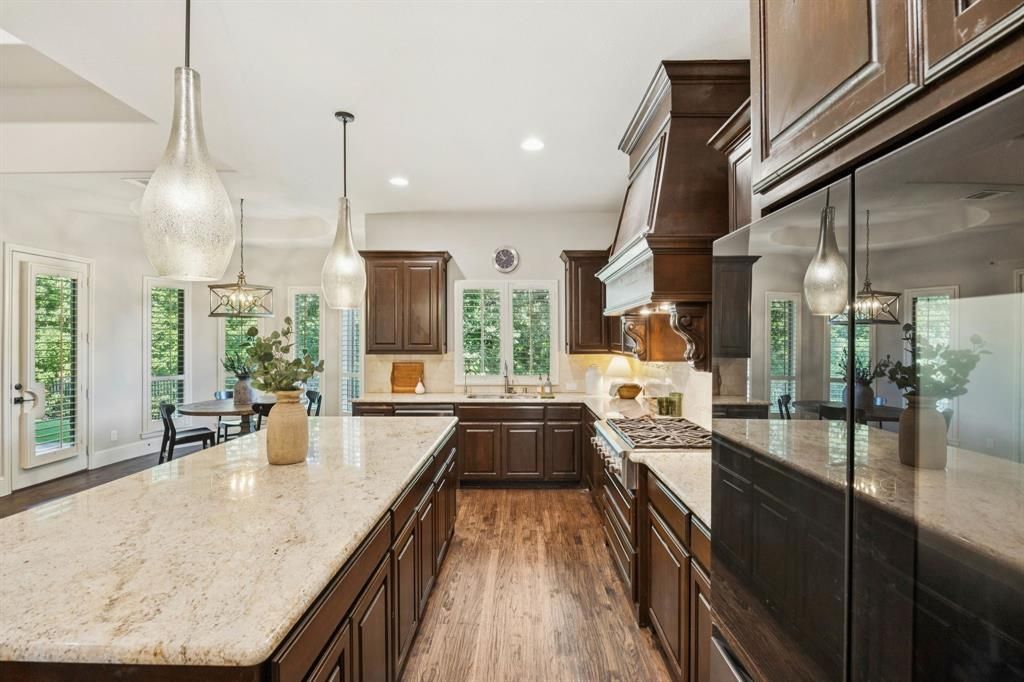 204 Chisholm Trail, Highland Village, TX 75077 Main Photo