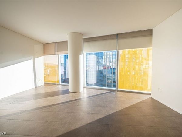 3722 Las Vegas Boulevard, Unit 701, Las Vegas, NV 89158