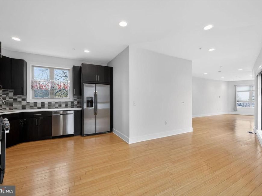 920 N Front Street, Philadelphia, PA 19123 Main Photo