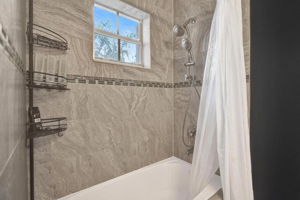 8976 Biddle Court, Wellington, FL 33414 Photo