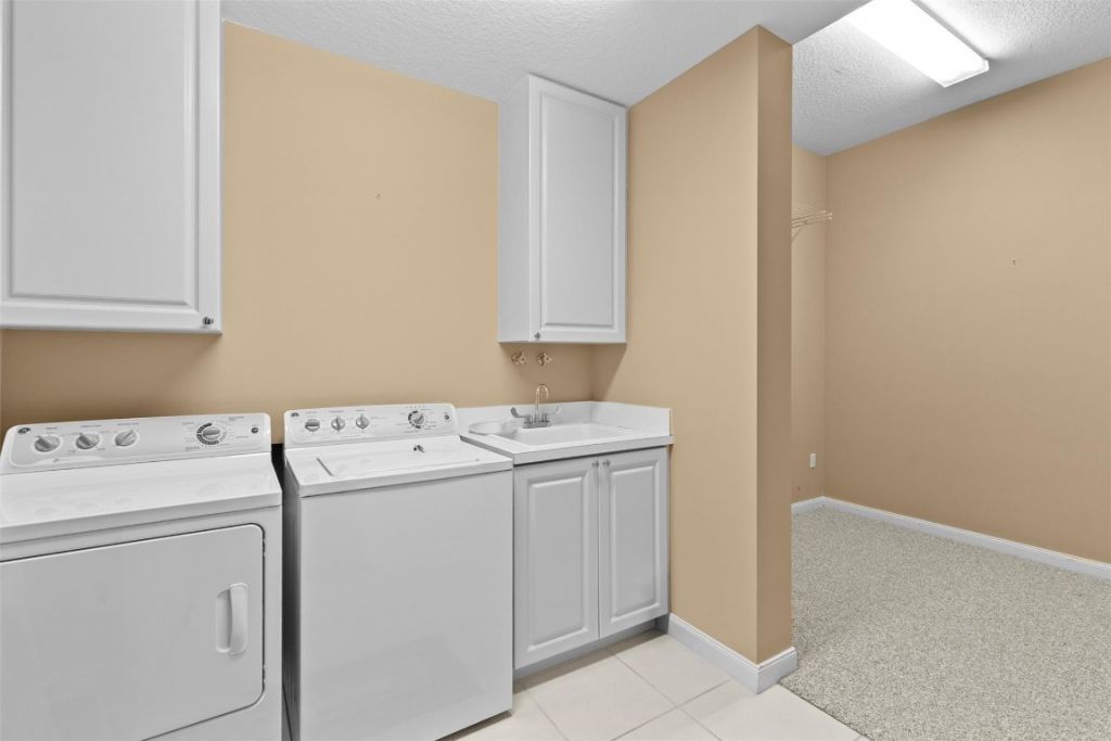 20 Harbour Isle Dr, Unit PH02, Hutchinson Island, FL 34949 Photo