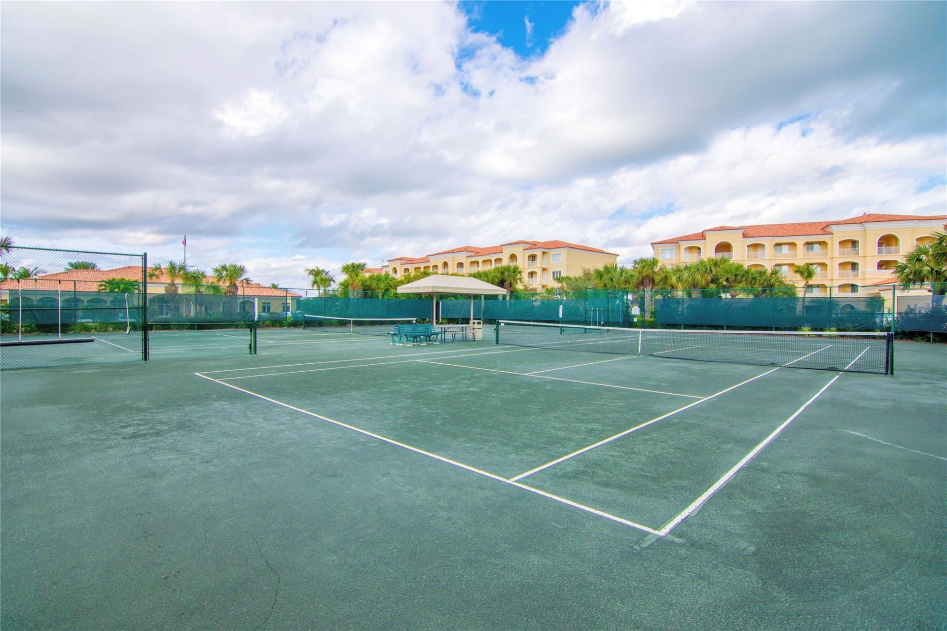 20 Harbour Isle Drive, Unit Ph02, Hutchinson Island, FL 34949 Photo