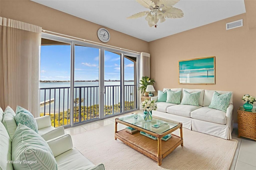 20 Harbour Isle Dr, Unit PH02, Hutchinson Island, FL 34949 Photo