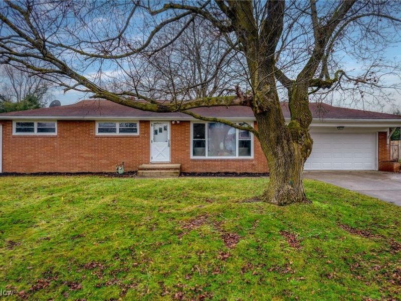 1259 Faircliff Street, Louisville, OH 44641 Photo 2