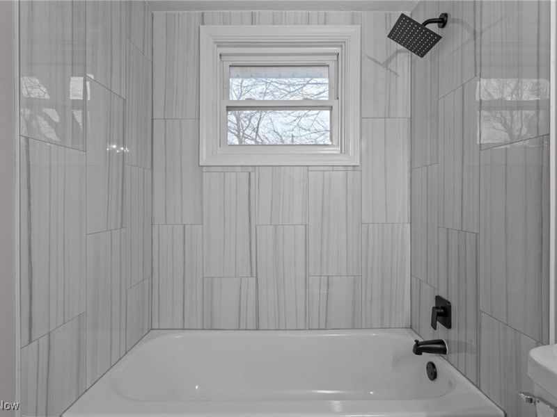 1259 Faircliff Street, Louisville, OH 44641 Photo 23