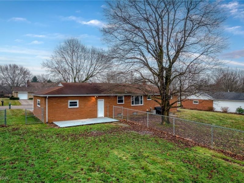 1259 Faircliff Street, Louisville, OH 44641 Photo 4