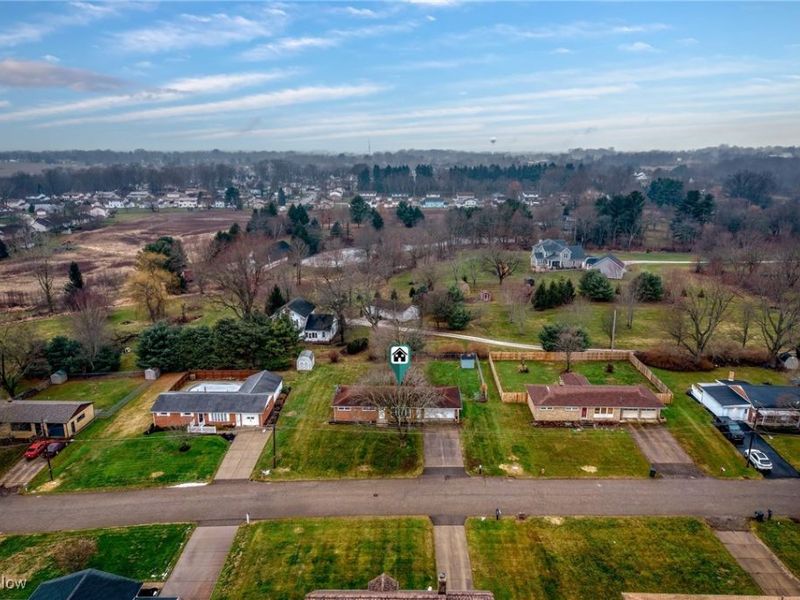 1259 Faircliff Street, Louisville, OH 44641 Photo 5