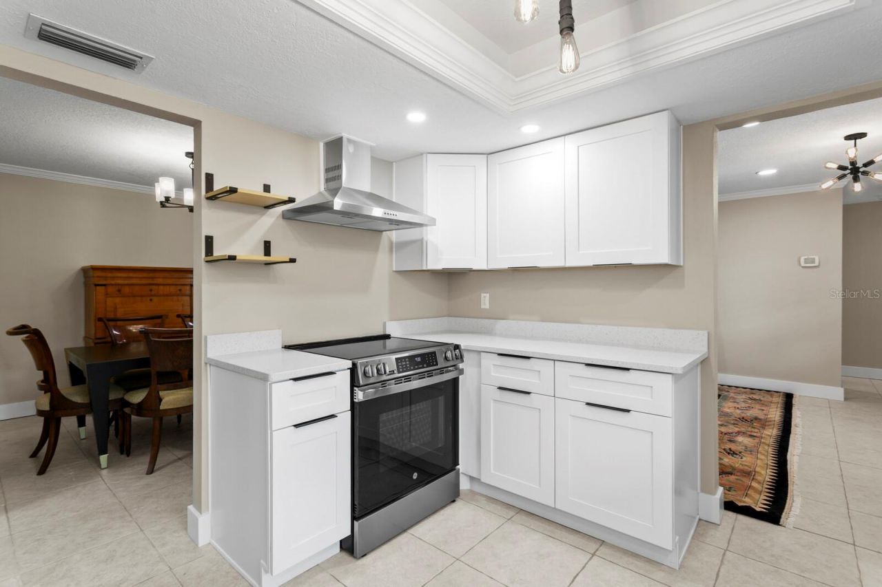 8407 Granite Place, Tampa, FL 33615 Photo