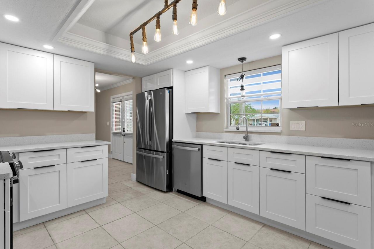 8407 Granite Place, Tampa, FL 33615 Photo