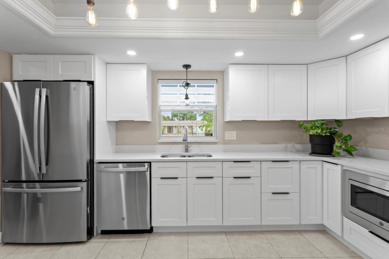 8407 Granite Place, Tampa, FL 33615 Photo