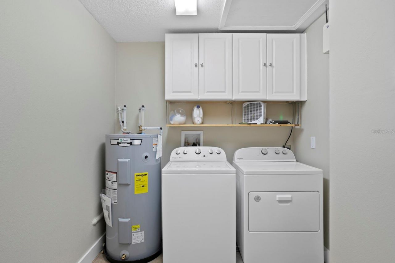 8407 Granite Place, Tampa, FL 33615 Photo