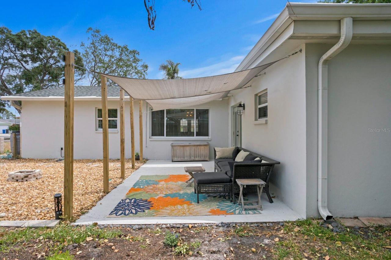 8407 Granite Place, Tampa, FL 33615 Photo