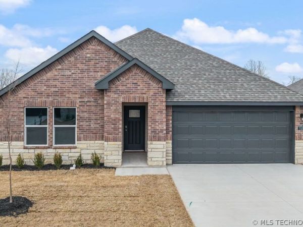 7525 E 156th Place S, Bixby, OK 74008