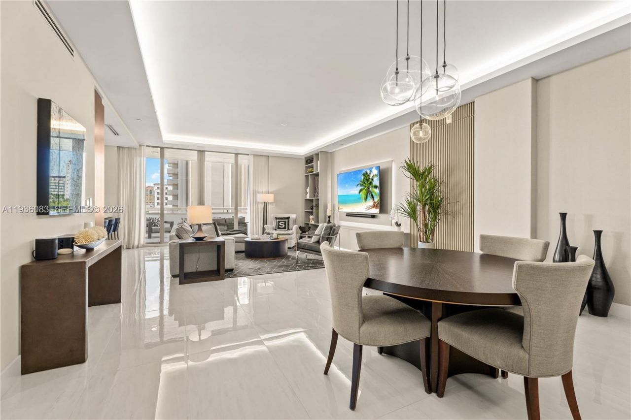 515 Valencia Ave, Unit 403, Coral Gables, FL 33134 Photo