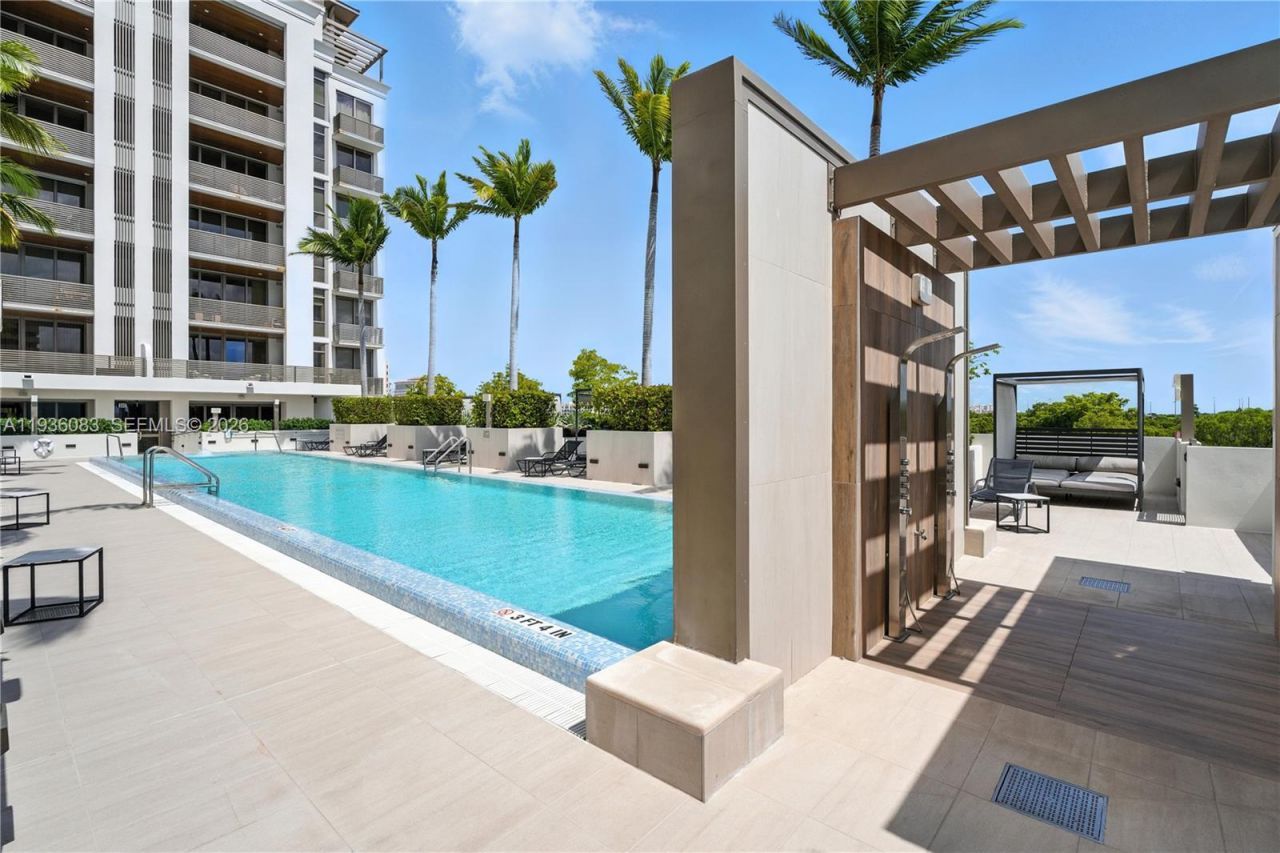 515 Valencia Ave, Unit 403, Coral Gables, FL 33134 Photo