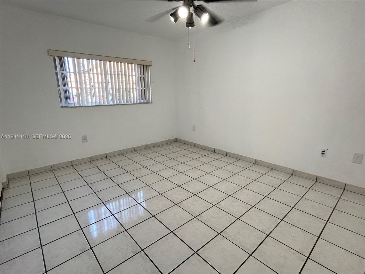 7693 W 29th Ln, Unit 101-48, Hialeah, FL 33018 Photo