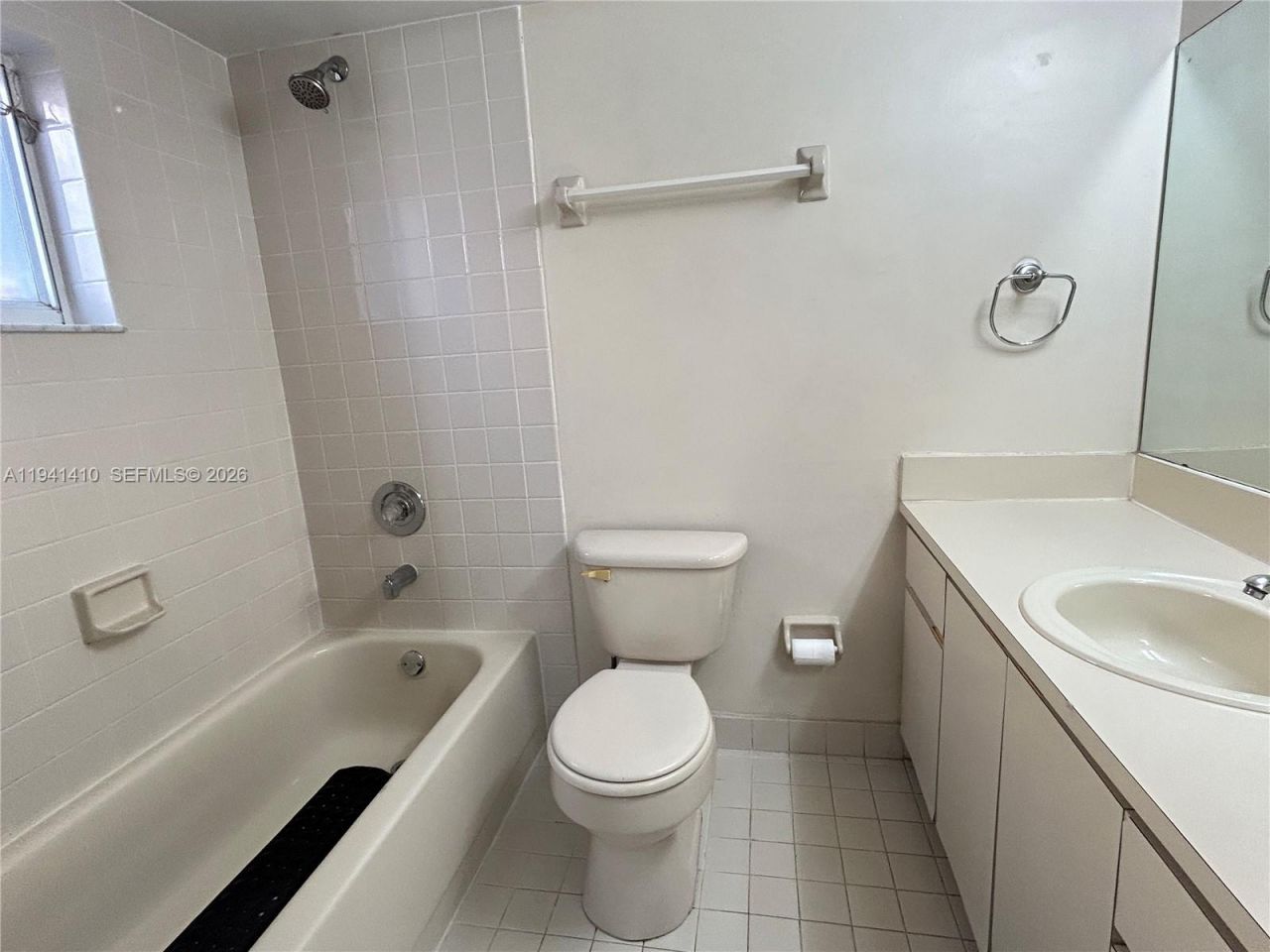 7693 W 29th Ln, Unit 101-48, Hialeah, FL 33018 Photo