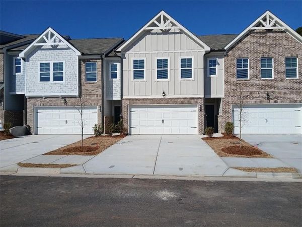 657 Gunnin Way, Unit 30, Mcdonough, GA 30253