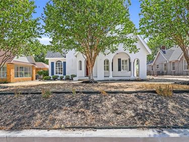 2563 S University Drive, Fort Worth, TX 76109