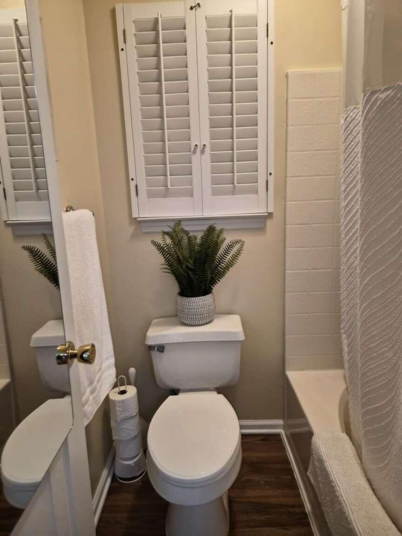 101 Dowling Avenue Photo 10