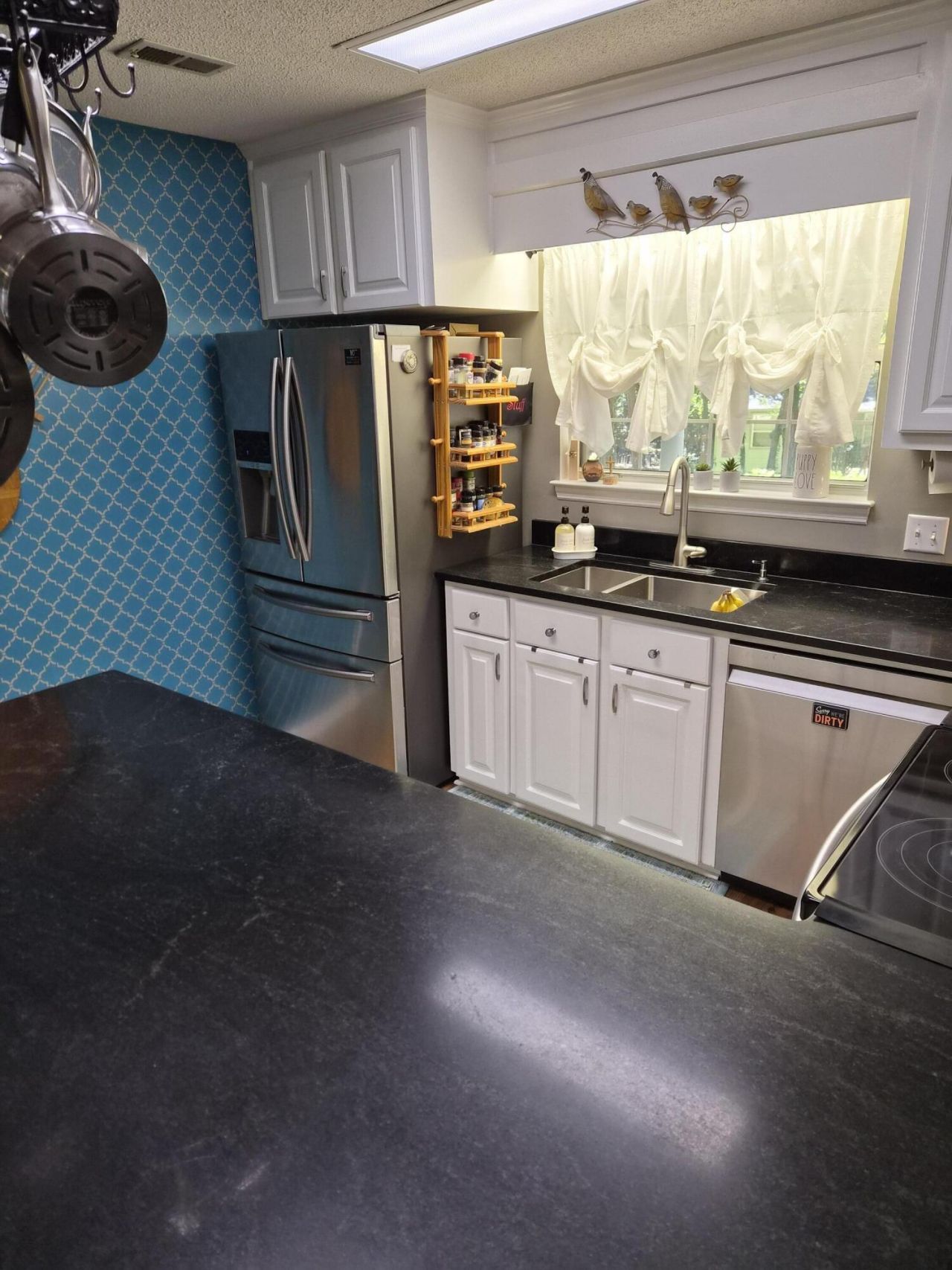 101 Dowling Avenue Photo 7