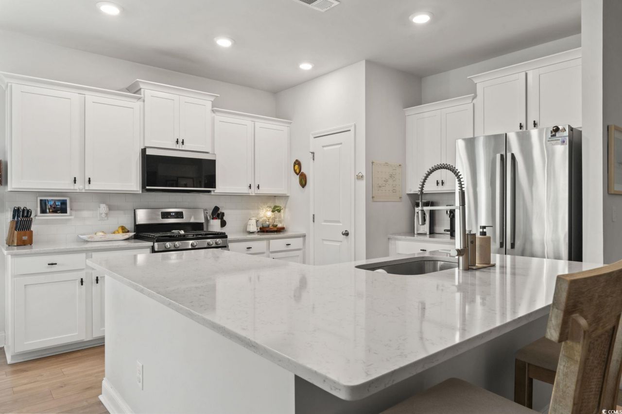 891 Mourning Dove Dr. Photo 17