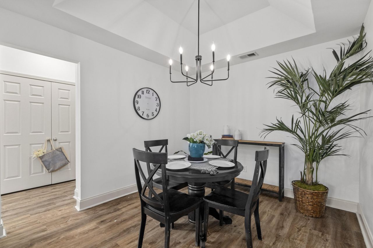 285 Westbrooke Road Photo 16