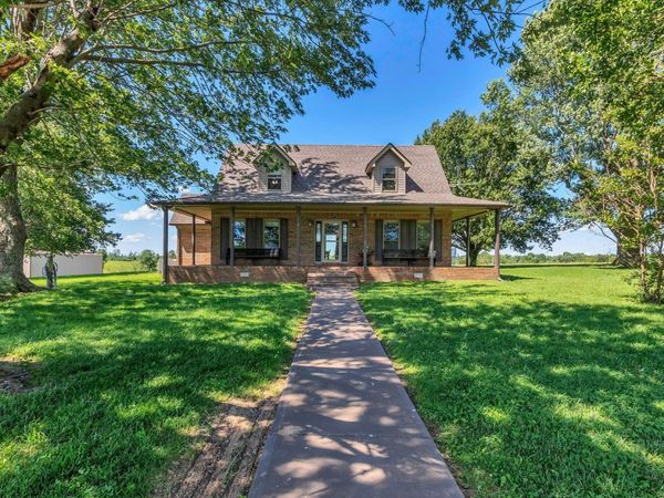 1800 Old Highway 52, Lafayette, TN 37083