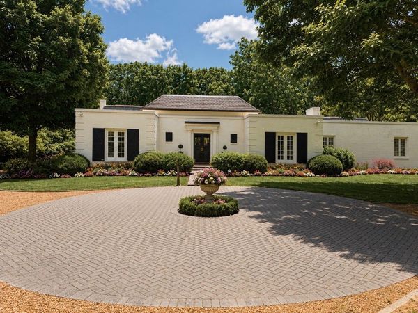 305 Davidson Rd, Nashville, TN 37205