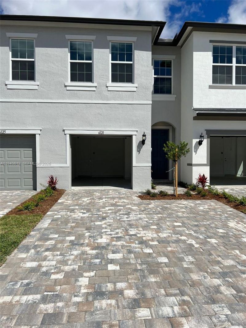 6121 Rancho Ln, Greenacres, FL 33415 Photo