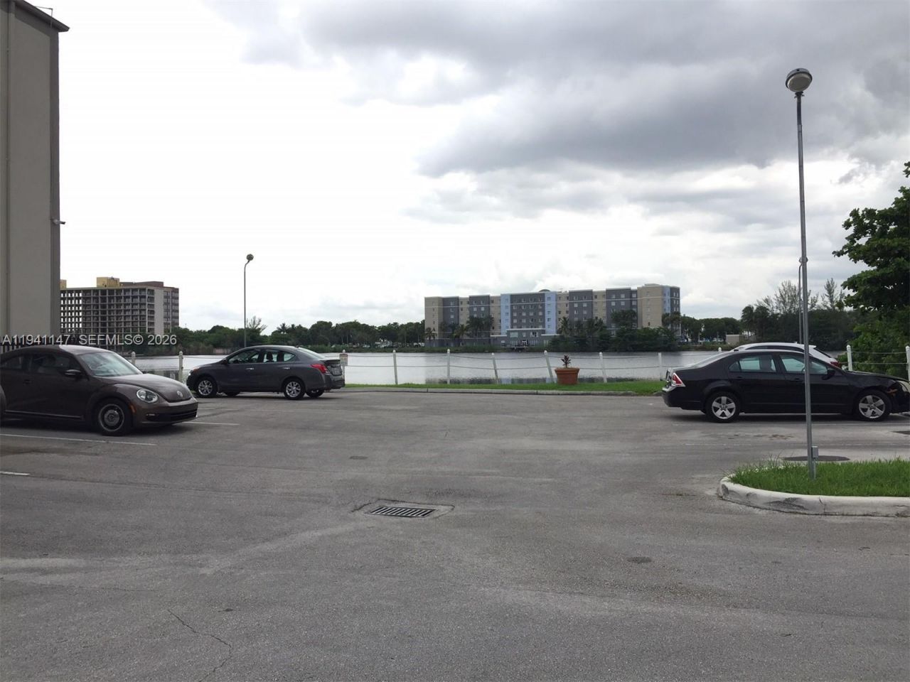 5505 NW 7th St, Unit W406, Miami, FL 33126 Photo