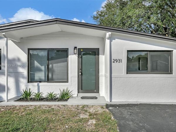 2931 NW 190th St, Miami Gardens, FL 33056
