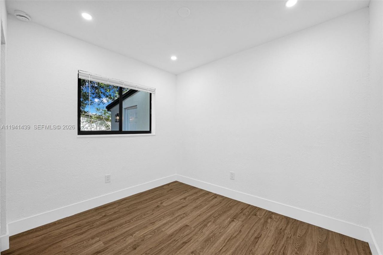 2931 NW 190th St, Miami Gardens, FL 33056 Photo